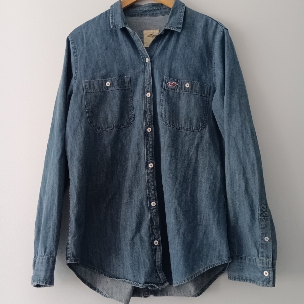 Hollister Indigo Denim Button-Up Shirt - Women's